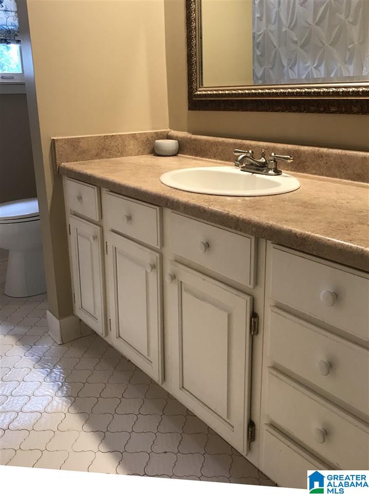 1932 Crossvine Road Hoover, AL 35244 - Photo 26 of 30
