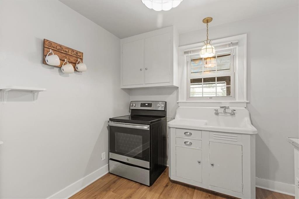 2816 Middletown Road Pittsburgh, PA 15204 - Photo 11 of 35 Gallery Image 11