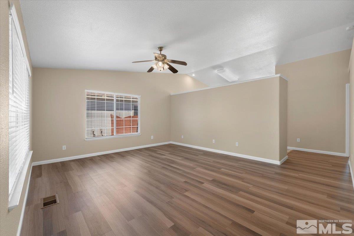 17755 Fairfax Court Reno, NV 89508 - Photo 8 of 34 Photo 8