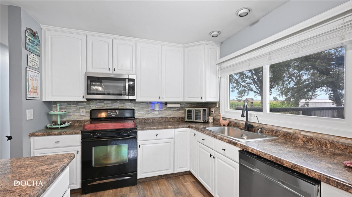 2714 North 3853rd Road Sheridan, IL 60551 - Photo 5 of 50 Gallery Image 5