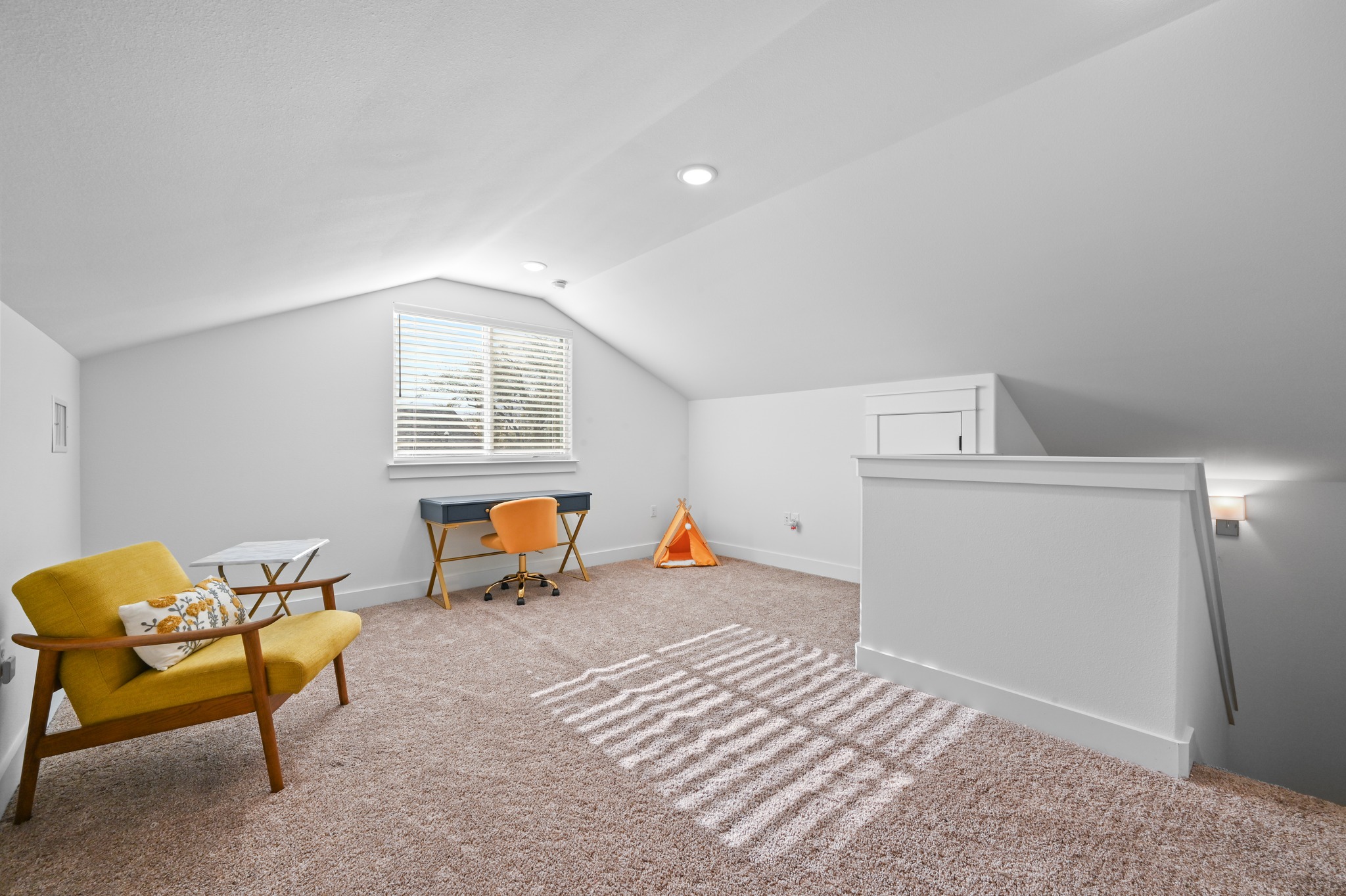 1405 Casey Street, Unit B Austin, TX 78704 - Photo 18 of 28 Sitting room featuring baseboards and light carpet