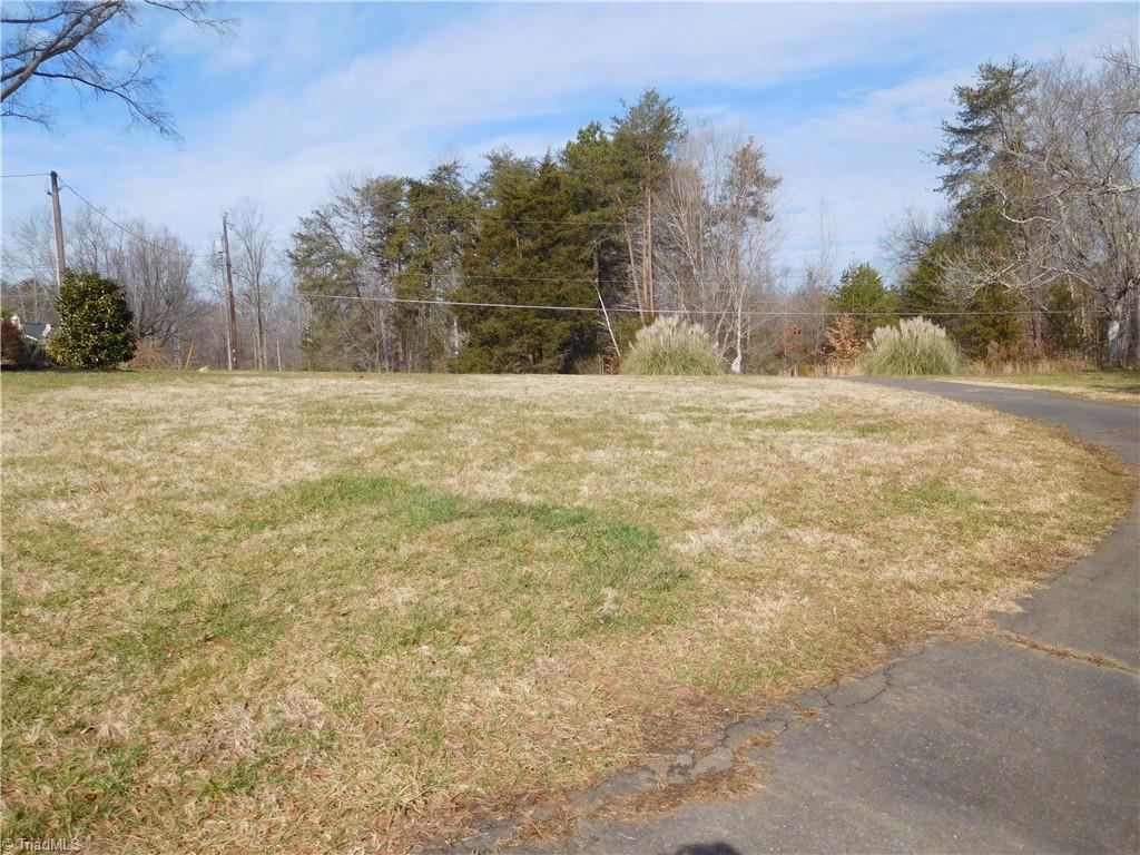 5940 Skylark Road Pfafftown, NC 27040 - Photo 41 of 42 Gallery Image 41