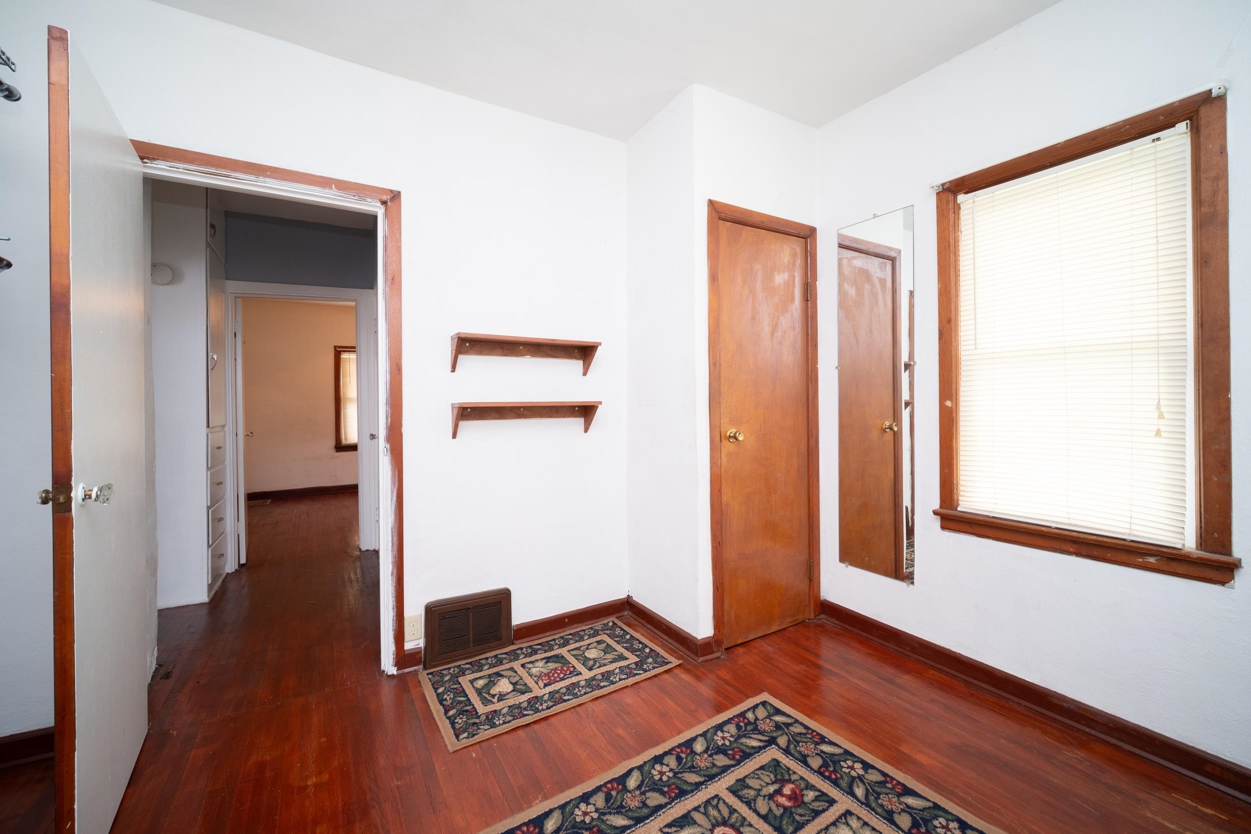 129 East Riverside Boulevard Loves Park, IL 61111 - Photo 10 of 20