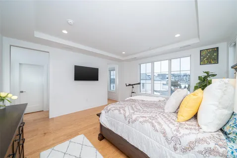 $1,750,000 | 4 Wright Drive, Chappaqua, NY 10514