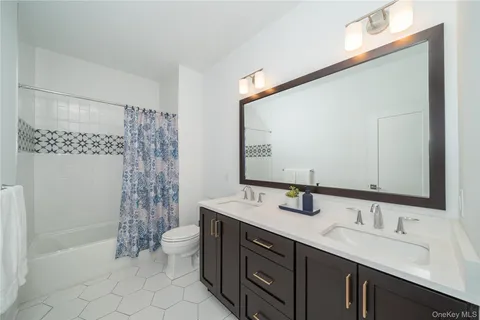 $1,750,000 | 4 Wright Drive, Chappaqua, NY 10514