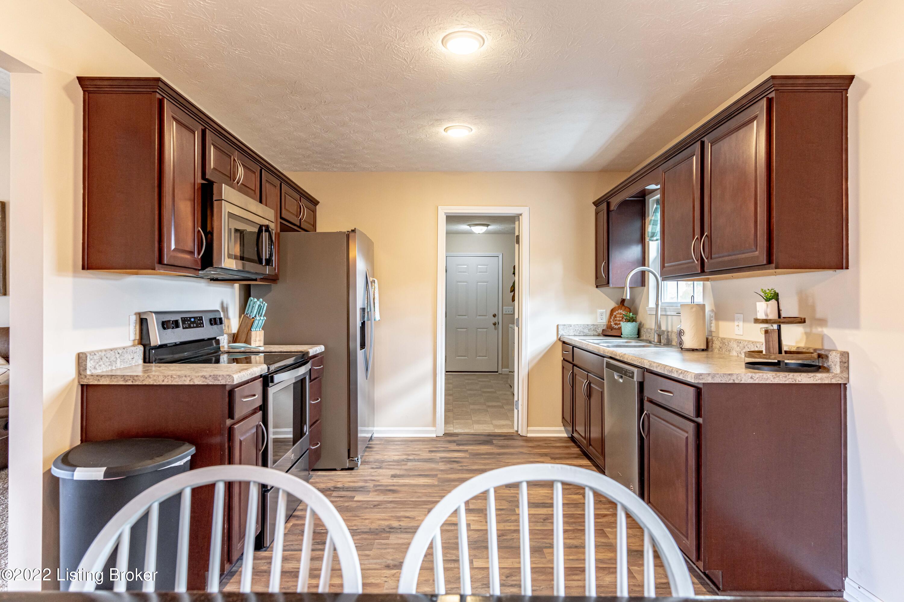 14610 Salt River Road Eastview, KY 42732 - Photo 25 of 47 DSC04824