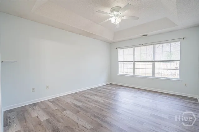 $2,500 | 114 Laurens Lane, Savannah, GA 31419