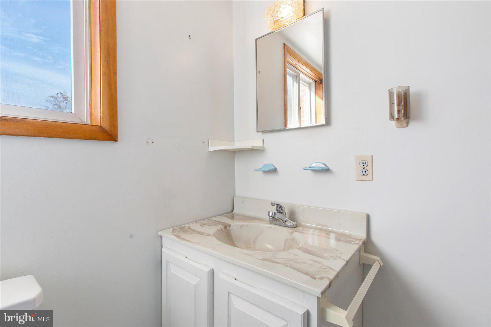 1021 Chesaco Avenue Rosedale, MD 21237 - Photo 20 of 39 Primary Bath