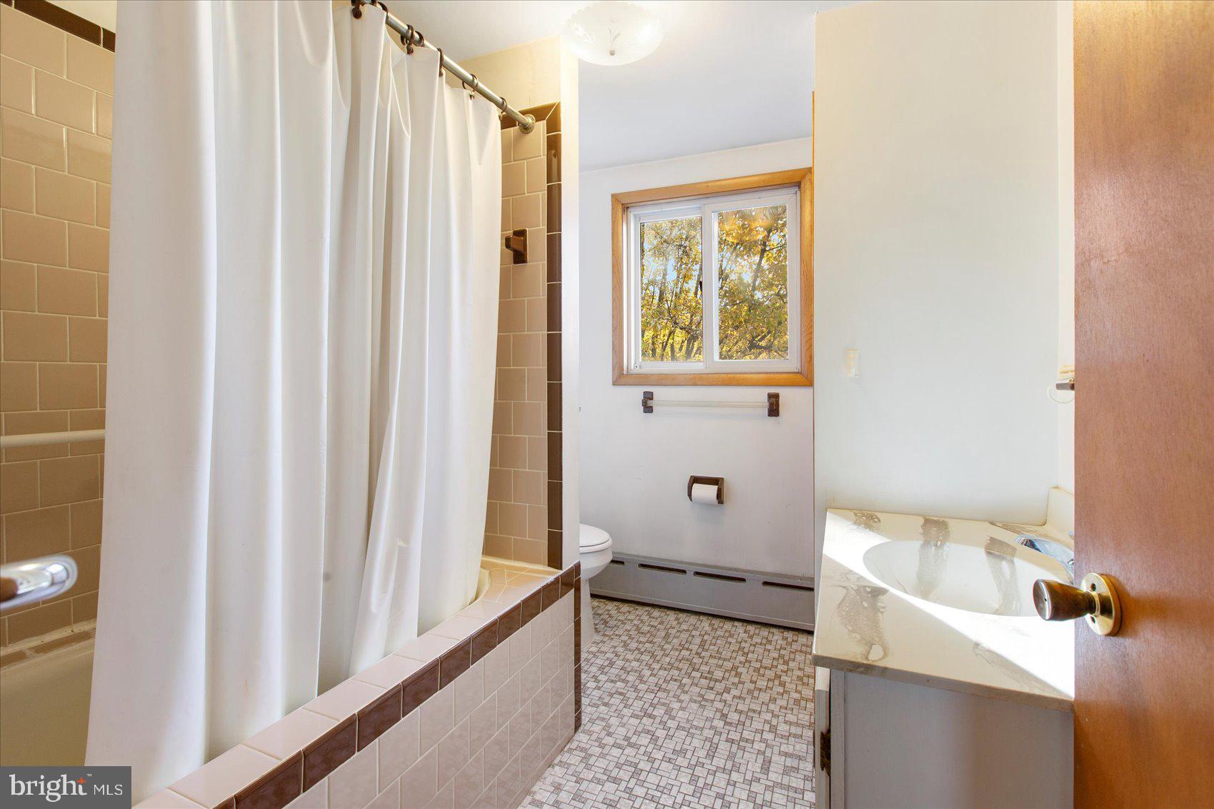 1021 Chesaco Avenue Rosedale, MD 21237 - Photo 27 of 39 Full Bath