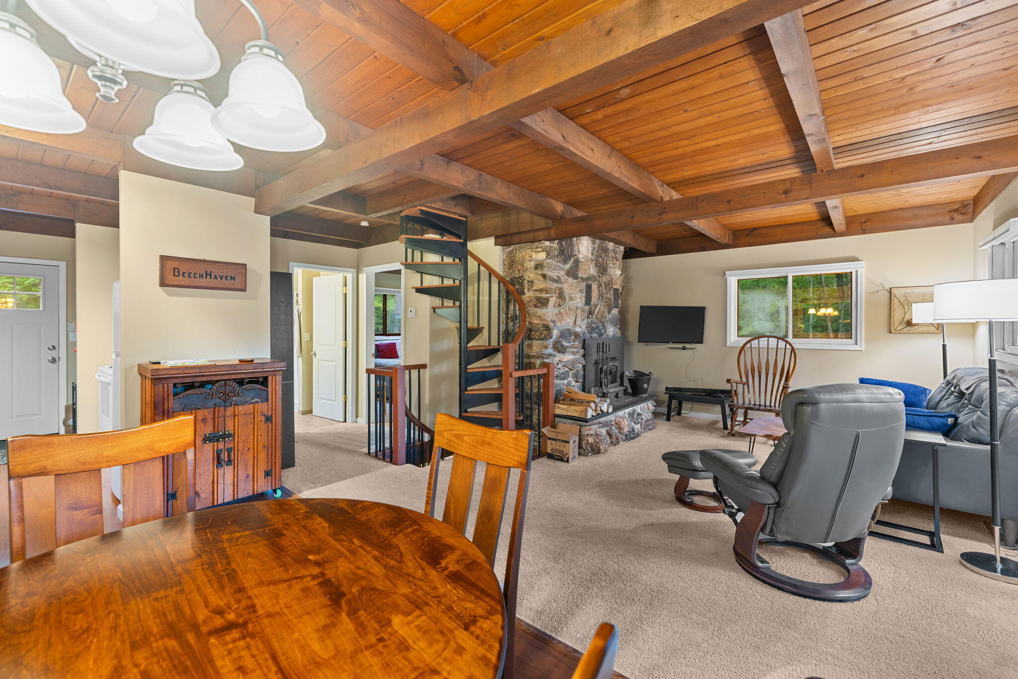 9274 Hunters Ridge Road Gaylord, MI 49735 - Photo 9 of 60 Gallery Image 9