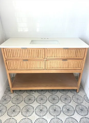 $3,750 | 79 North End, Salisbury, MA 01952