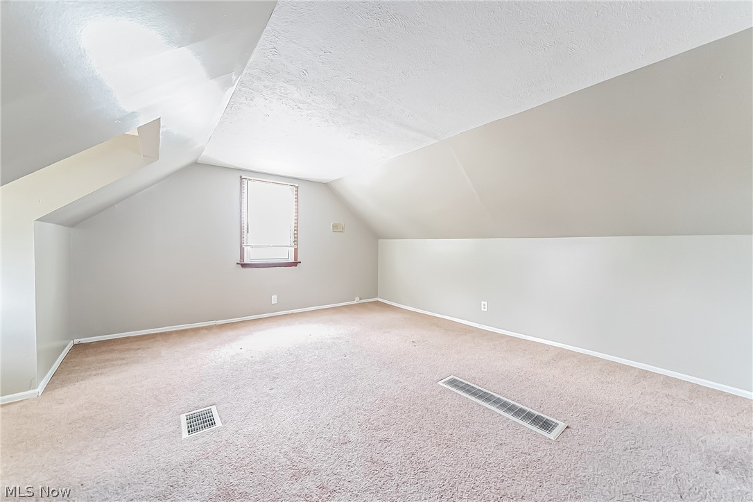 17008 Ridgeton Drive Cleveland, OH 44128 - Photo 22 of 34 Gallery Image 22