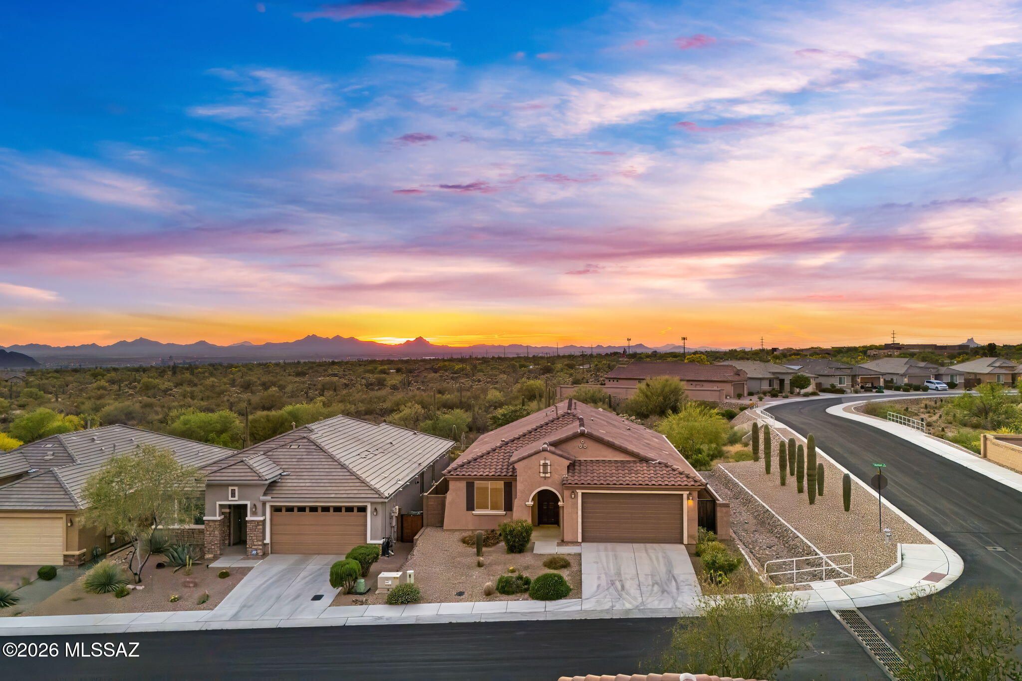 11955 North Raphael Way Tucson, AZ 85742 - Photo 46 of 49 3-web-or-mls-11955 N Raphael Way - MLS I