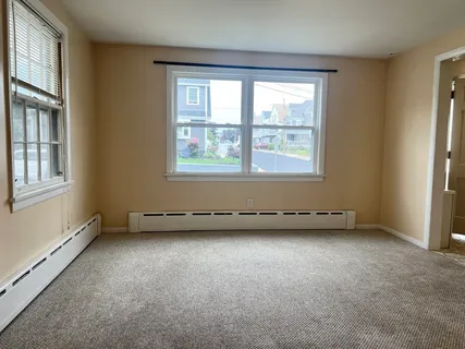 $2,800 | 373 Winthrop Street, Unit 2, Winthrop, MA 02152