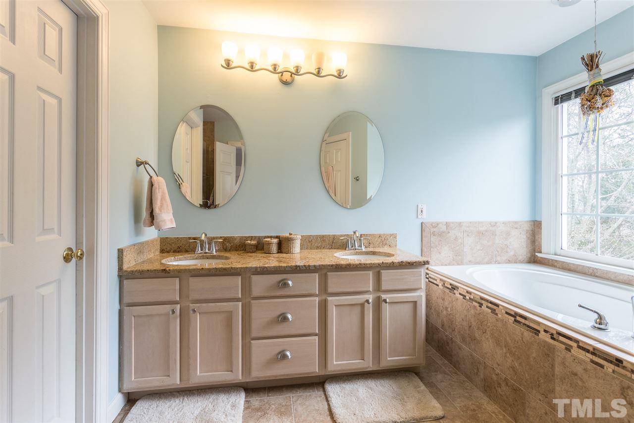 8808 Valley Springs Place Raleigh, NC 27615 - Photo 24 of 30 Gallery Image 24