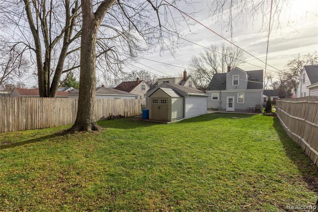 3410 Chester Road Royal Oak, MI 48073 - Photo 25 of 27