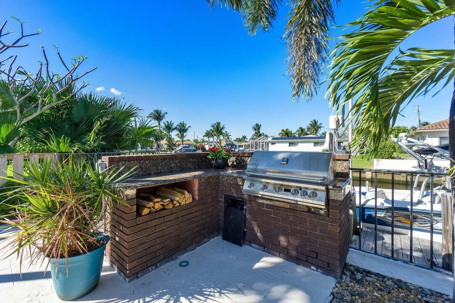 561 Southwest 15th Street Boca Raton, FL 33432 - Photo 18 of 25 20230608185342104683000000-o