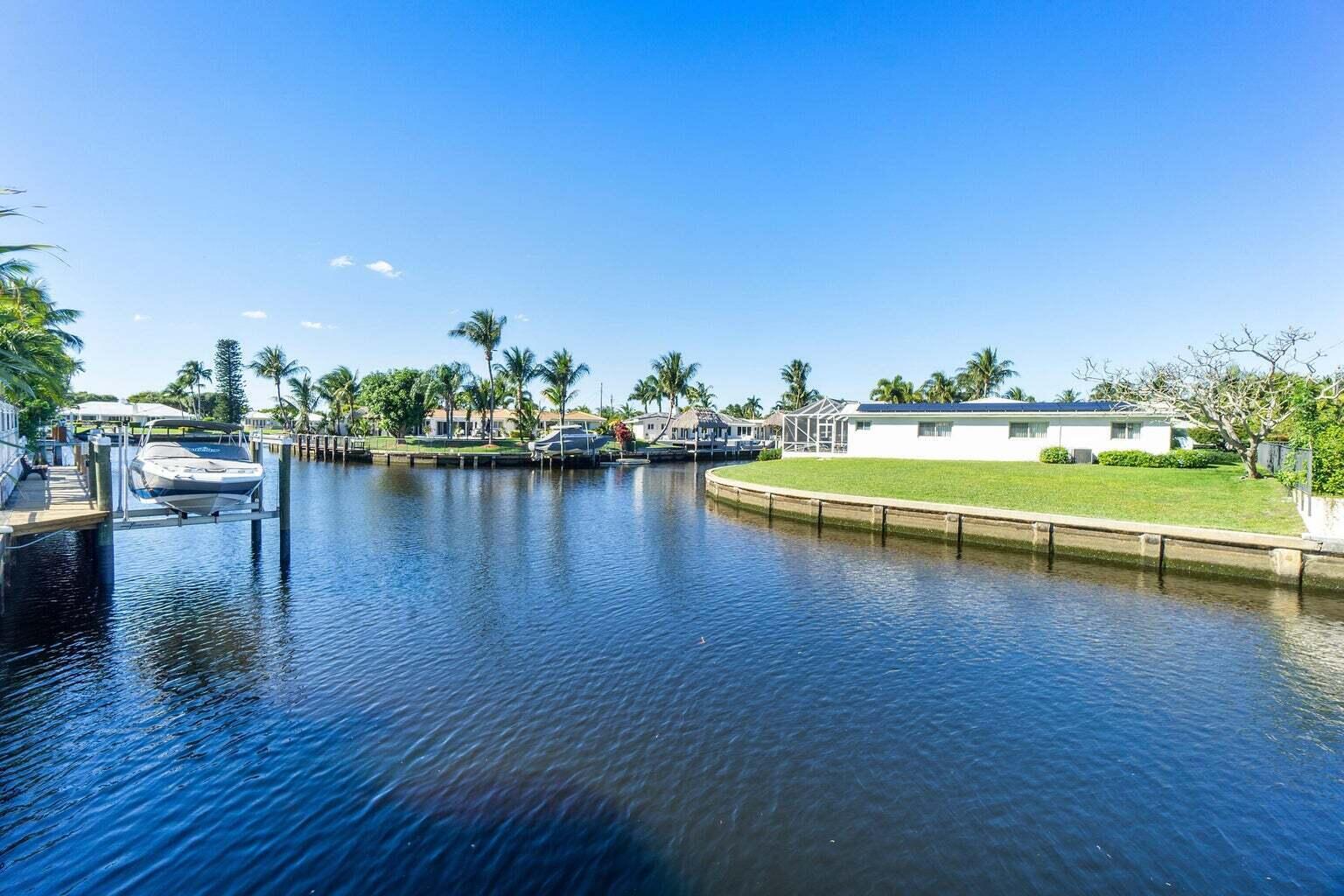 561 Southwest 15th Street Boca Raton, FL 33432 - Photo 20 of 25 20230608185342919291000000-o