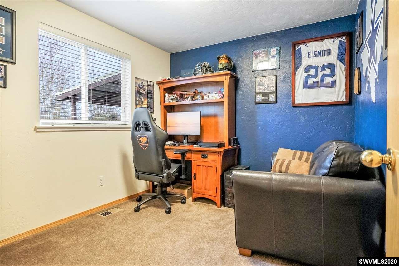 2190 Del Rio Avenue Southeast Albany, OR 97322 - Photo 23 of 32 Gallery Image 23