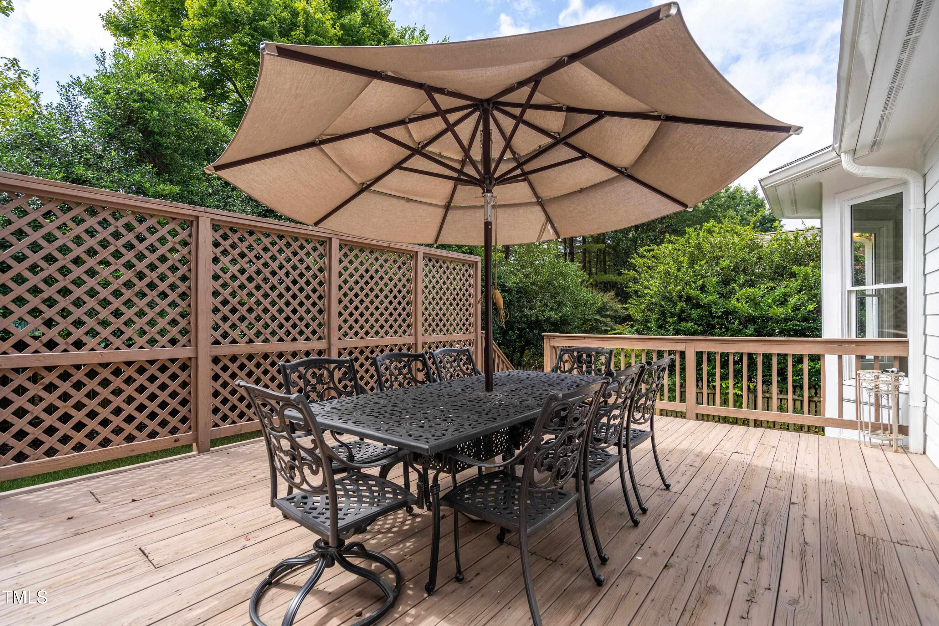 109 Yorkchester Way Raleigh, NC 27615 - Photo 3 of 57 20240906233953927641000000-o