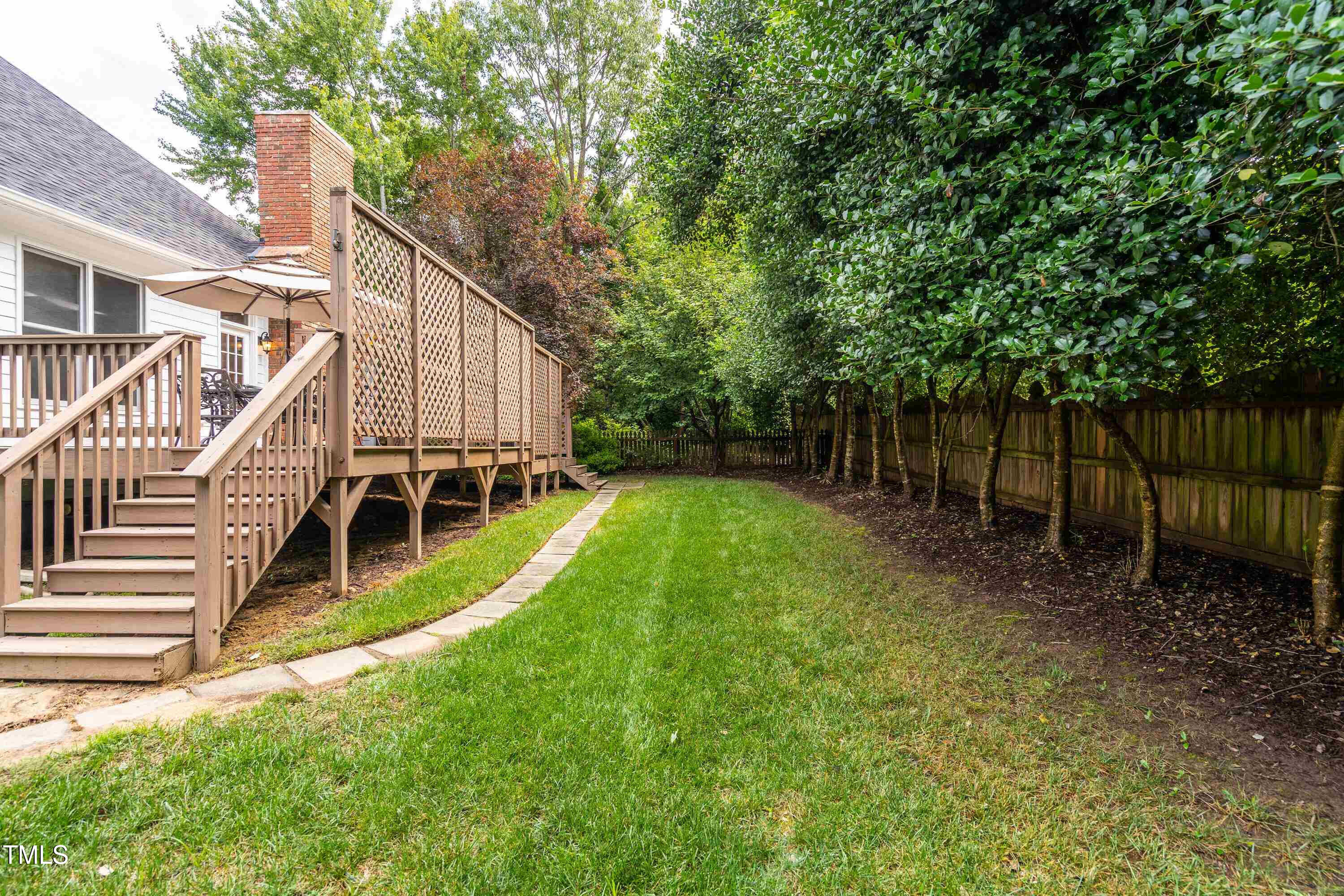 109 Yorkchester Way Raleigh, NC 27615 - Photo 4 of 57 20240906233954798486000000-o