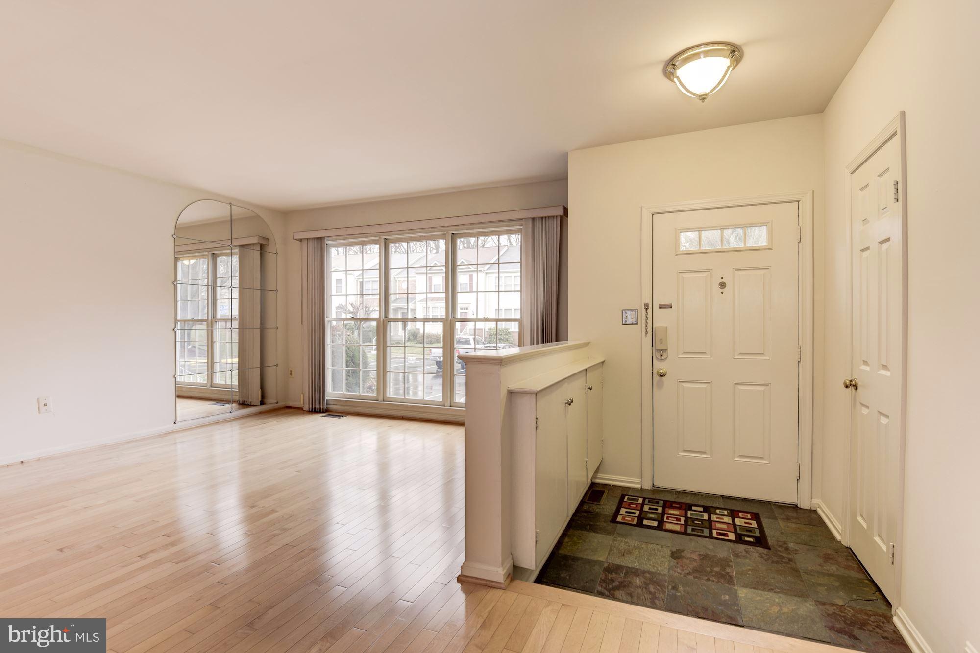 7214 Hidden Ridge Court Springfield, VA 22152 - Photo 2 of 44 Gallery Image 2