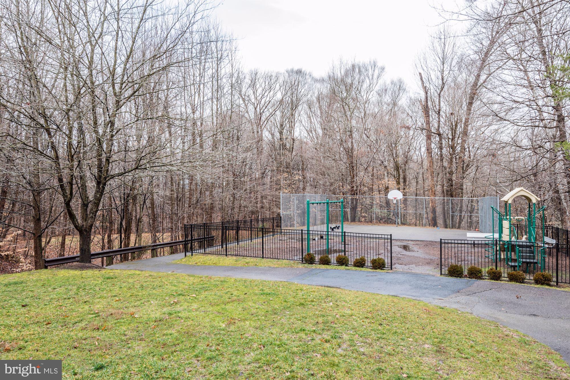 7214 Hidden Ridge Court Springfield, VA 22152 - Photo 44 of 44 Gallery Image 44
