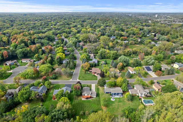 $550,000 | 2800 Zanzibar Lane North, Plymouth, MN 55447