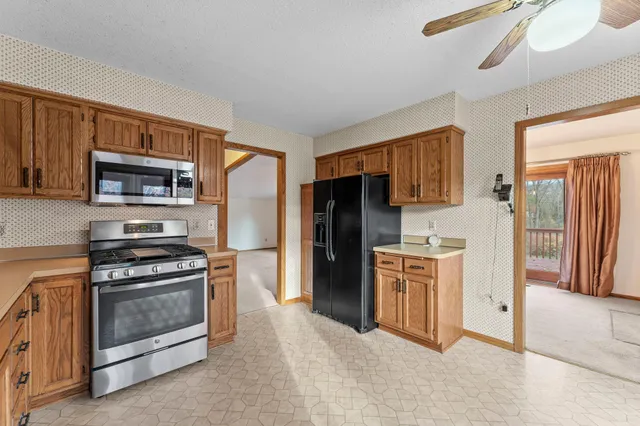 $550,000 | 2800 Zanzibar Lane North, Plymouth, MN 55447