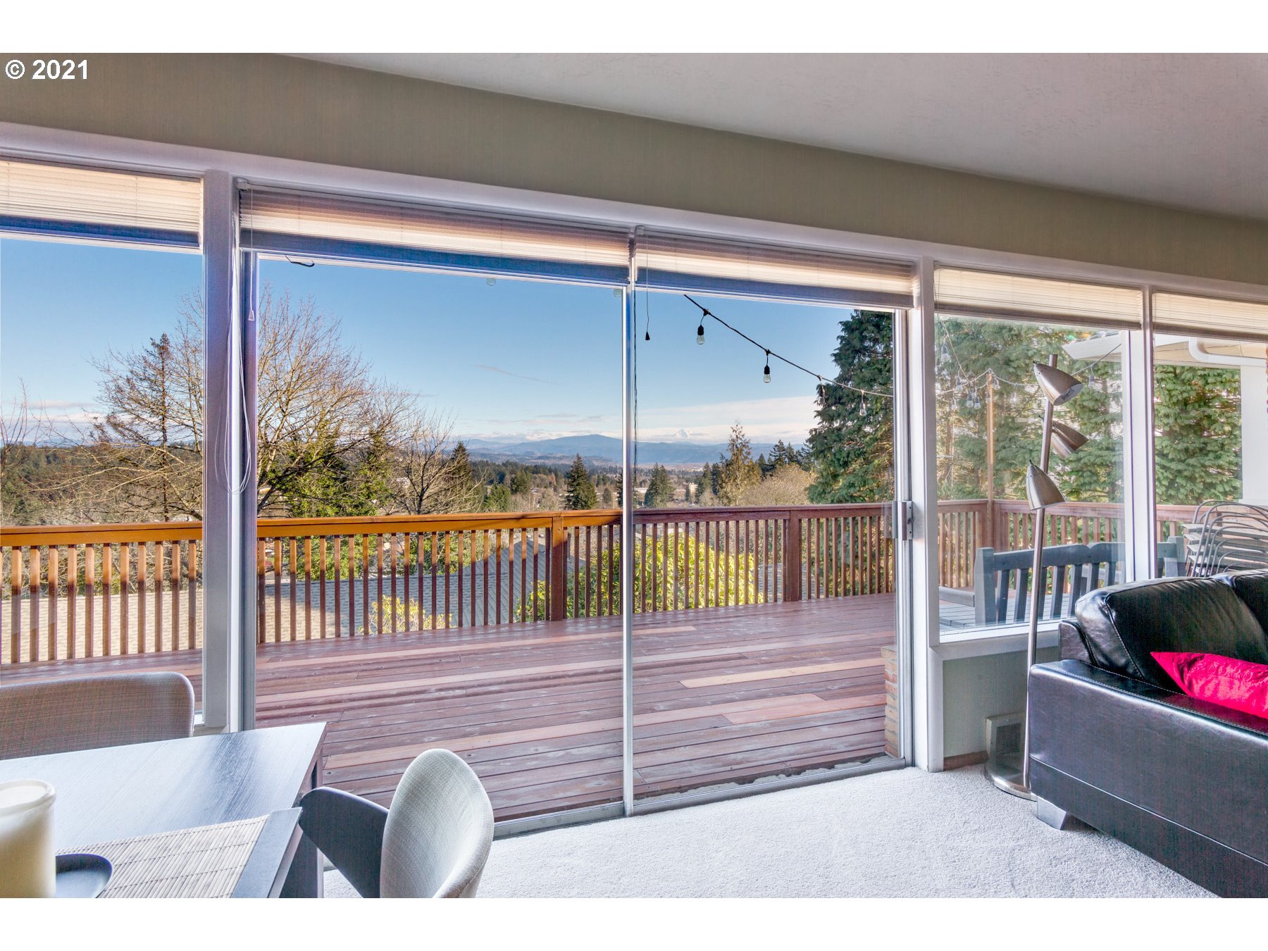 2020 Northwest Couch Street Camas, WA 98607 - Photo 10 of 31 Gallery Image 10
