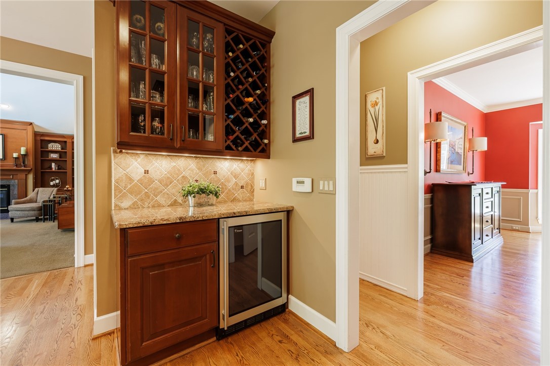 72 Meadow Cove Road Pittsford, NY 14534 - Photo 15 of 50