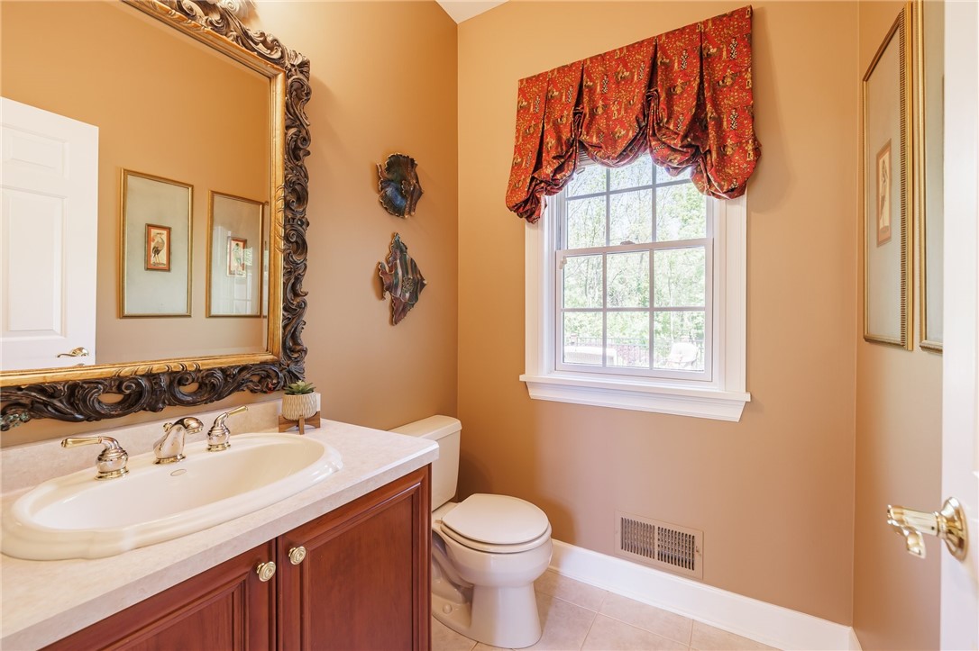 72 Meadow Cove Road Pittsford, NY 14534 - Photo 21 of 50