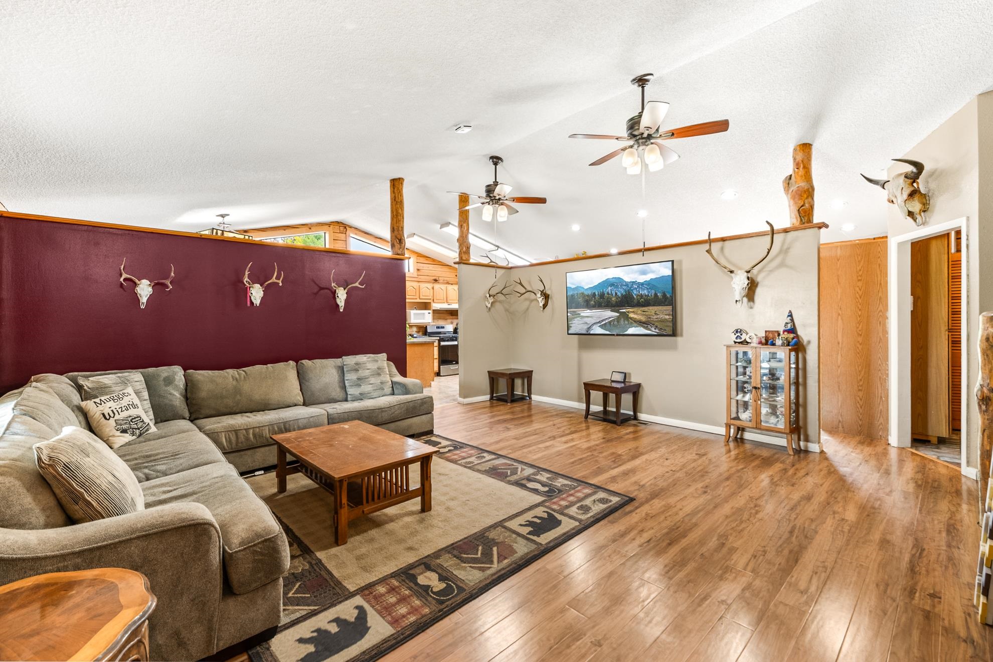 81 Walker Road Evanston, WY 82930 - Photo 3 of 33