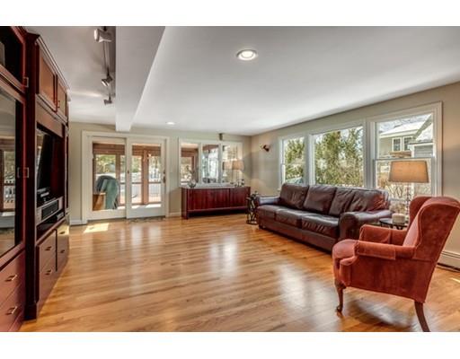 52 Cary Avenue Lexington, MA 02421 - Photo 7 of 19 Gallery Image 7