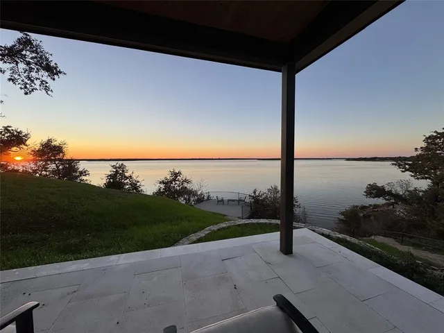 $2,250,000 | 1190 Emerald Sound Boulevard, Oak Point, TX 75068