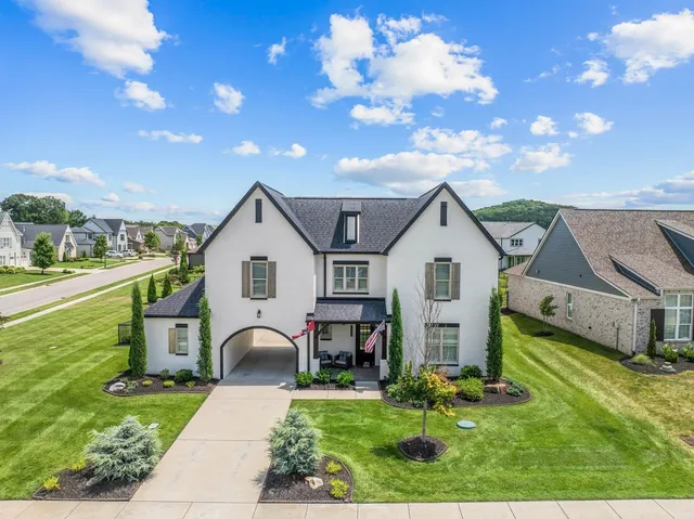 $1,175,000 | 7082 Balcolm Court, College Grove, TN 37046