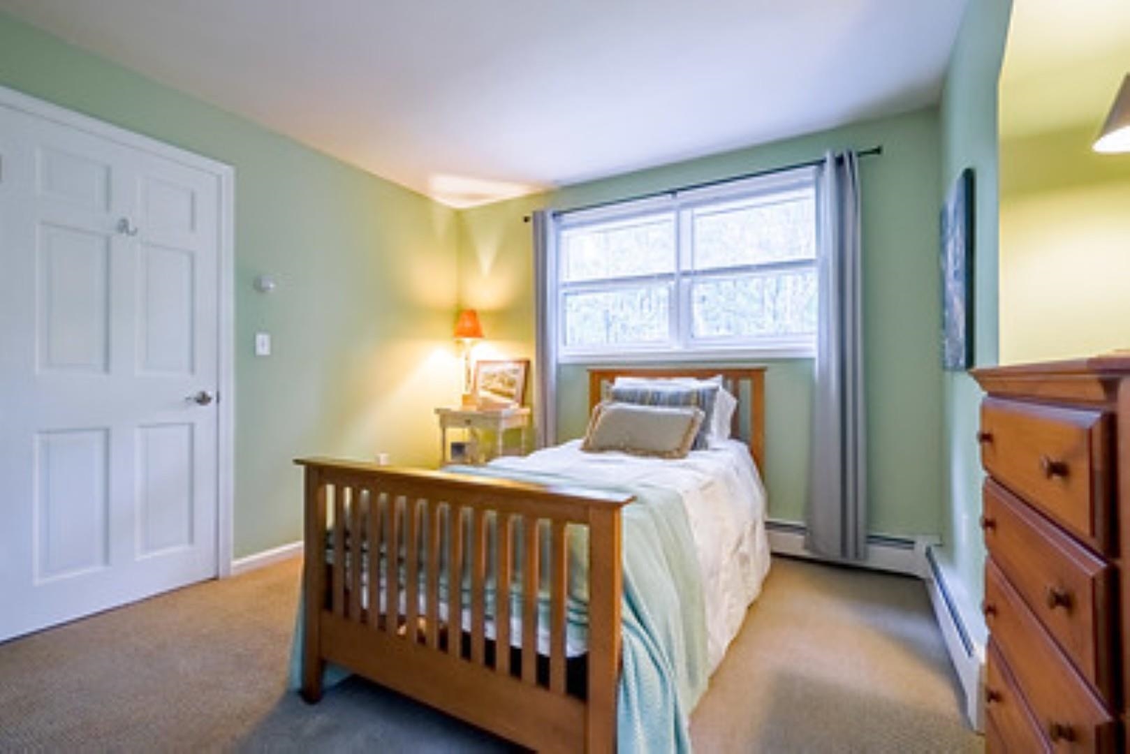 45 Blossom Road Windham, NH 03087 - Photo 10 of 33