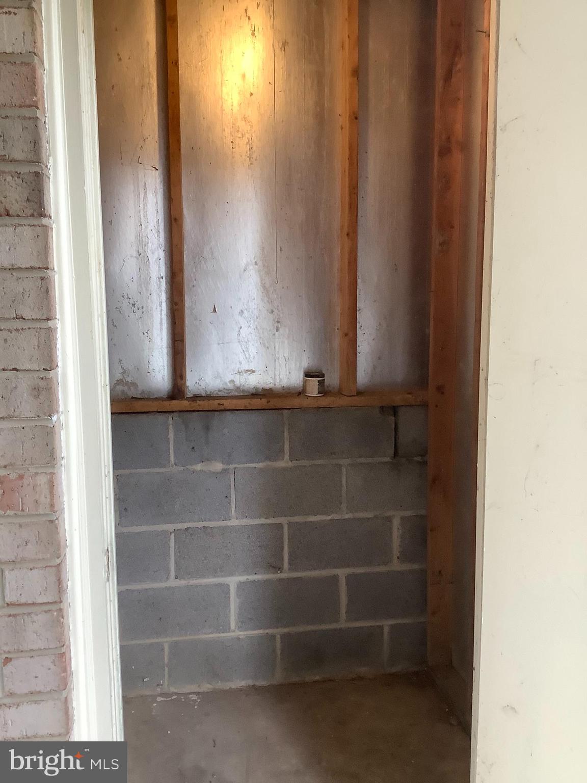 18302 Streamside Drive, Unit 101 Gaithersburg, MD 20879 - Photo 27 of 57