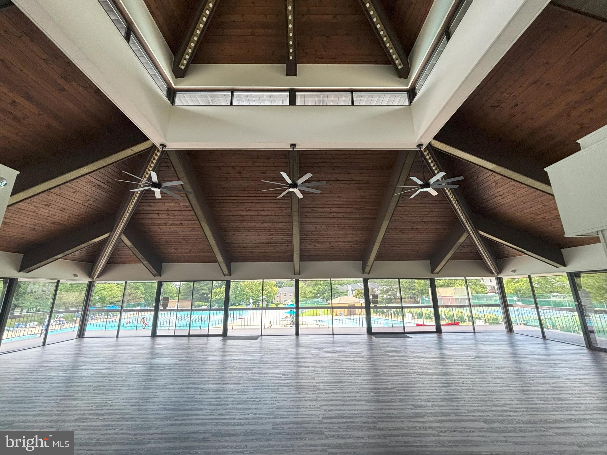 18302 Streamside Drive, Unit 101 Gaithersburg, MD 20879 - Photo 32 of 57