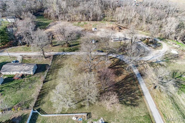 $36,000 | 620 East Schuetz Street, Lebanon, IL 62254