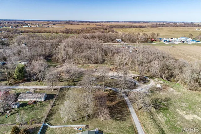 $36,000 | 620 East Schuetz Street, Lebanon, IL 62254