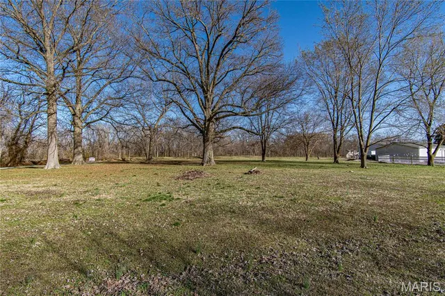 $36,000 | 620 East Schuetz Street, Lebanon, IL 62254