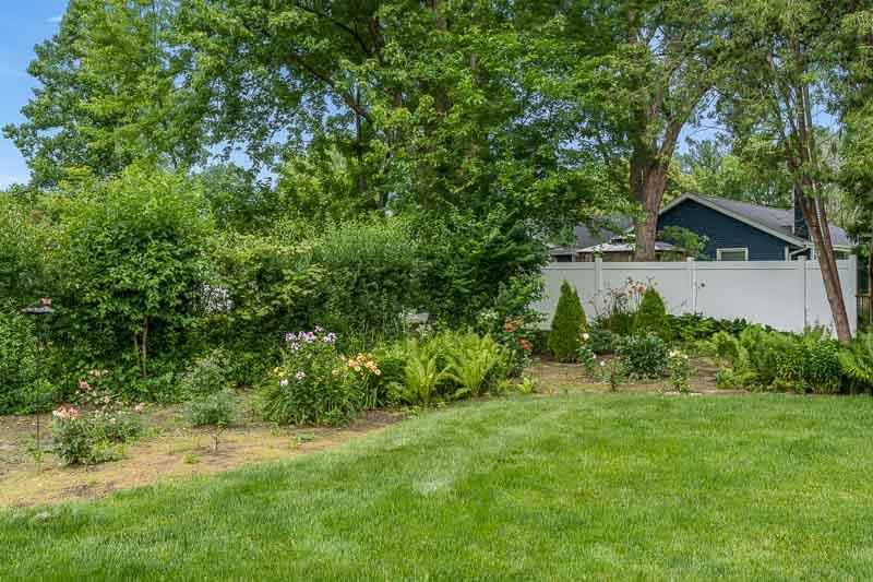 5792 Haddon Place Rockford, IL 61114 - Photo 46 of 47 a view of a house with a yard