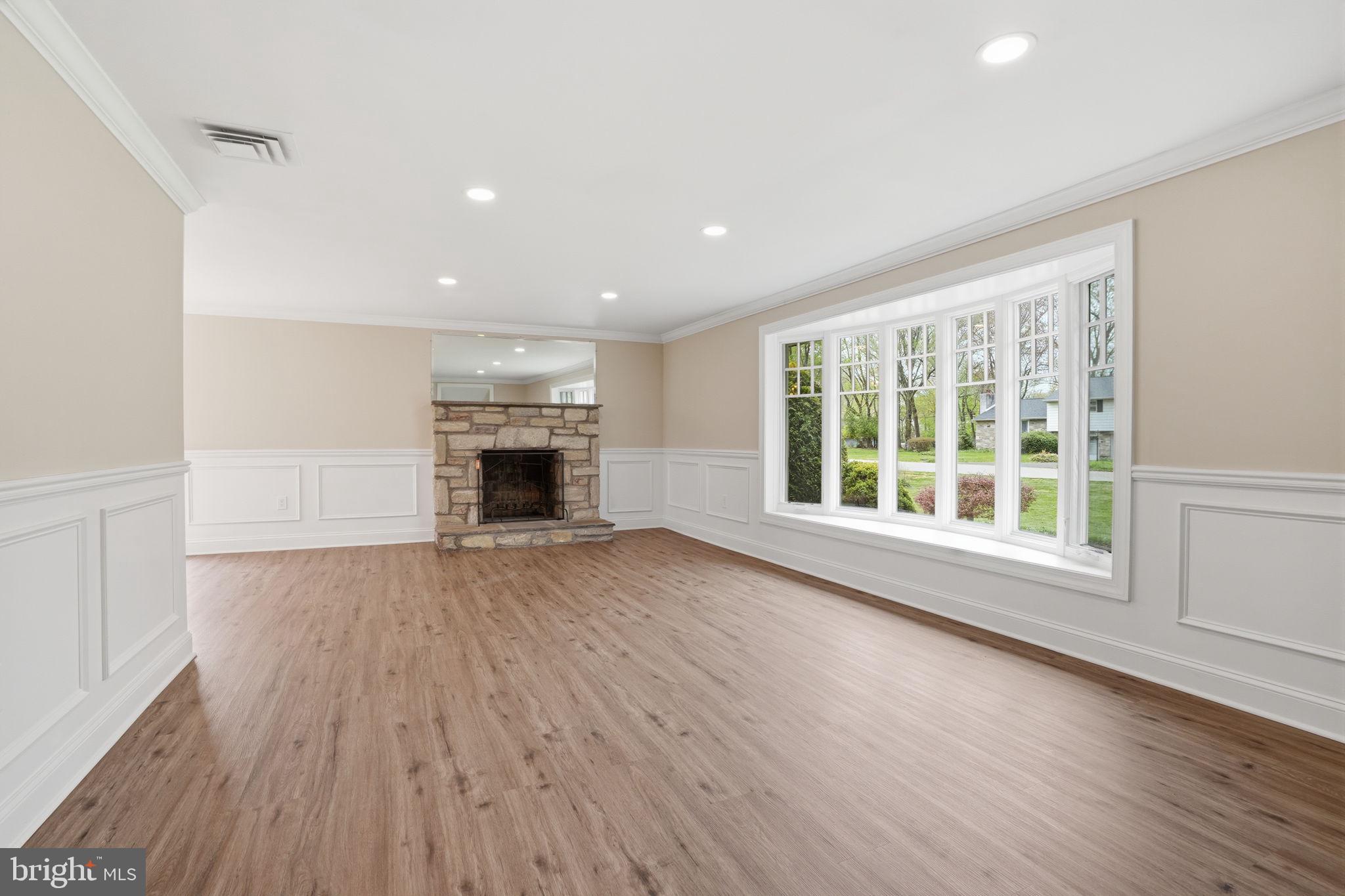 1312 Harris Road Dresher, PA 19025 - Photo 8 of 41