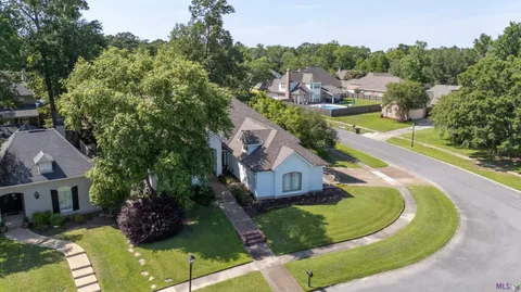 $890,000 | 13604 Paddington Lane, Baton Rouge, LA 70810