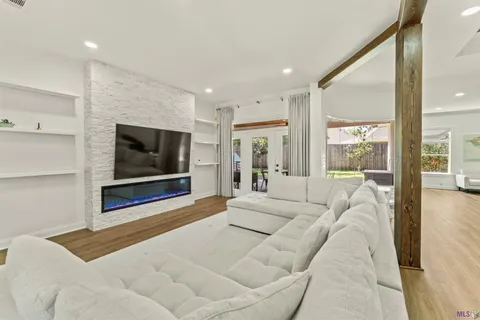 $890,000 | 13604 Paddington Lane, Baton Rouge, LA 70810