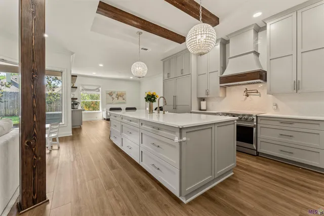 $890,000 | 13604 Paddington Lane, Baton Rouge, LA 70810