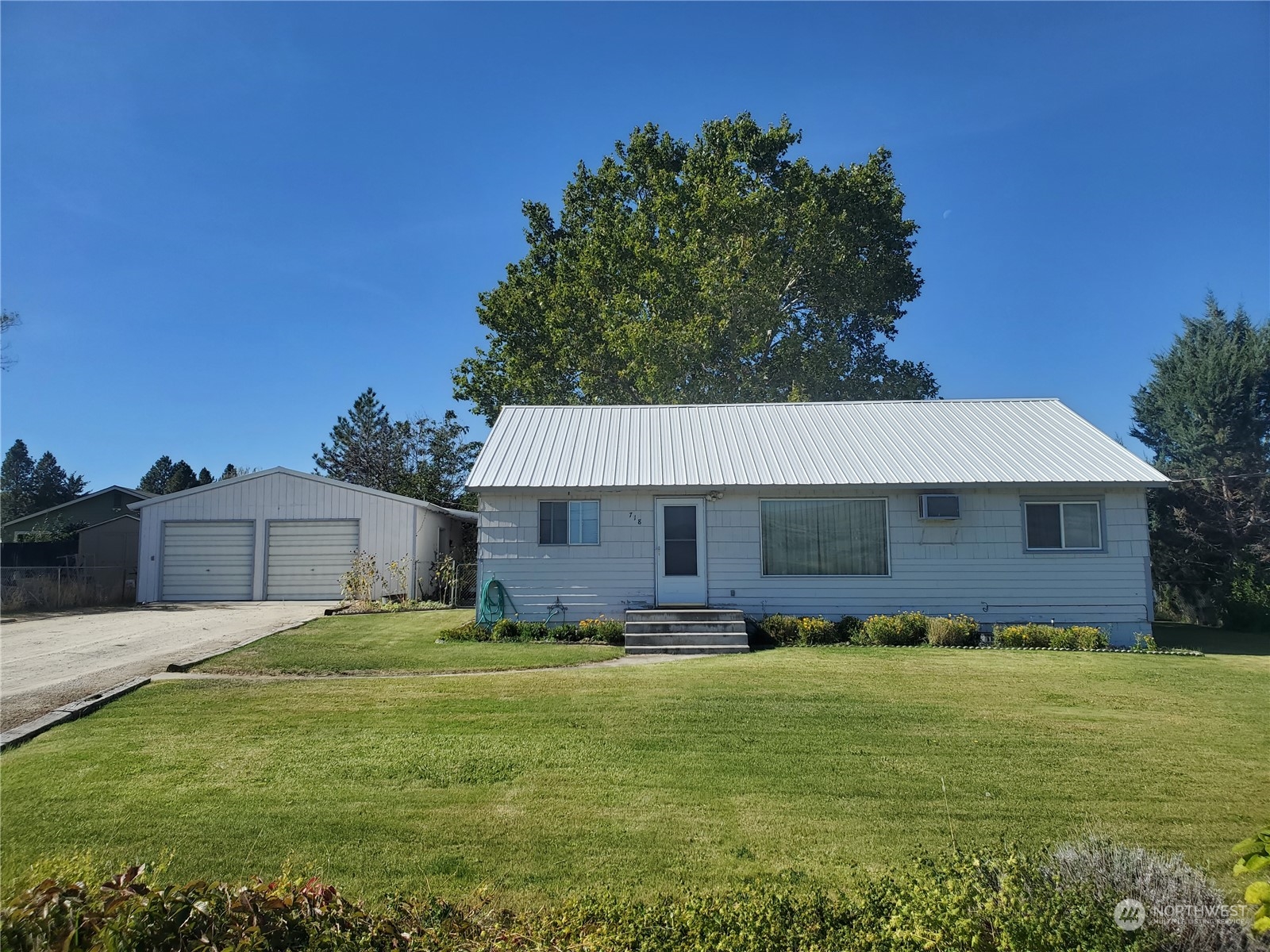 718 Ridge Drive West Omak, WA 98841 - Photo 1 of 34 Gallery Image 1