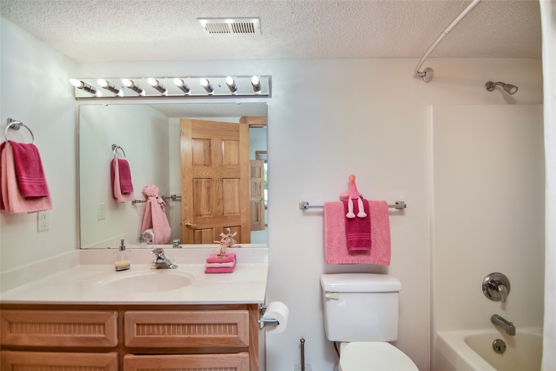 128 Sunset Bay Boulevard Seneca, SC 29672 - Photo 35 of 50