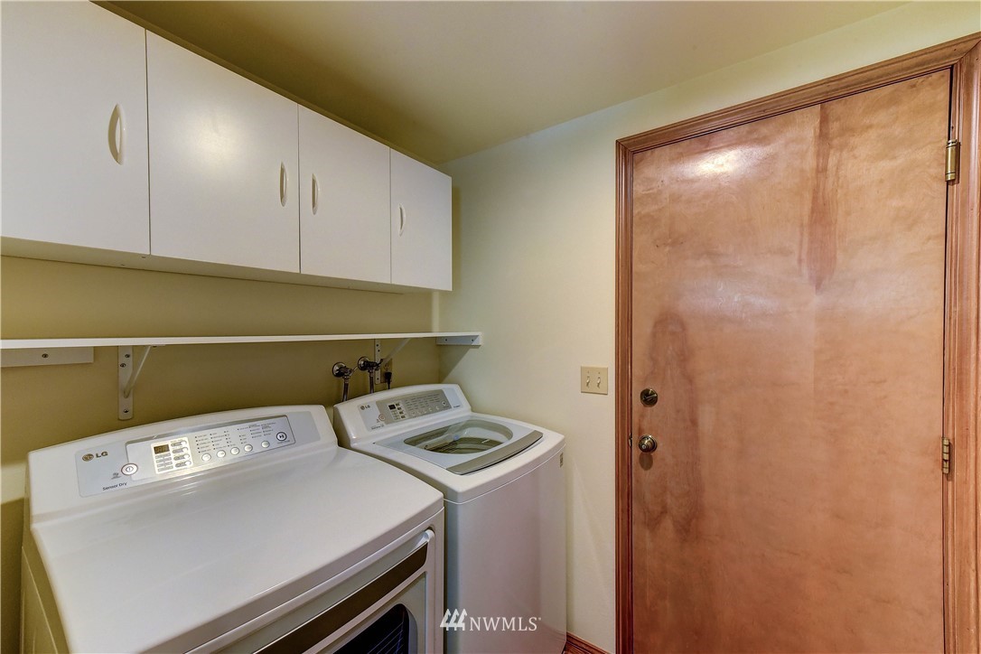 2529 181st Place Southeast Bothell, WA 98012 - Photo 23 of 27 Gallery Image 23